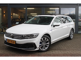 Volkswagen Passat Variant 1.4 TSI PHEV GTE Business | Trekhaak | Pano-dak | Adaptive cruise | BLIS | Stoelverw | Massage |