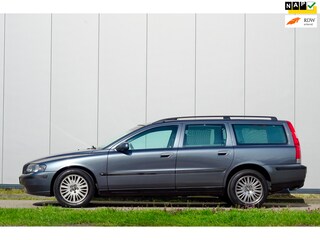 Volvo V70 2.5 T AWD AUT Titanium | 7 Zitter | DAK | NL |