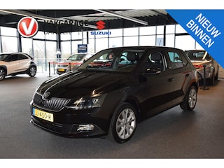 Skoda Fabia 1.2 TSI JOY | Trekhaak | electronic climate controle | velours/alcantara bekleding |