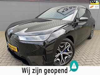 BMW iX XDrive40 High Executive 77 kWh*FullOptie*1eEigenaar*Accu gezondheid 98 % NAP*NEWAPK