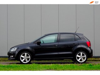 Volkswagen Polo 1.4 16V Highline /// SPORT /// 5-Drs / APK /