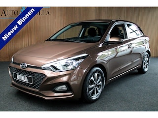 Hyundai i20 1.2 LP i-Drive Cool Airco Navi Camera LM velgen