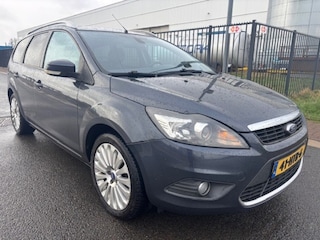 Ford Focus 1.8 Titanium Flexi Fuel