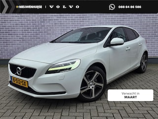 Volvo V40 2.0 T2 Momentum | Navigatie | trekhaak | LED Koplampen | Parkeersensoren | High Performance Audio | Lichtmetalen Velgen 17 inch