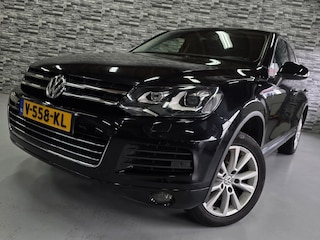 Volkswagen Touareg 3.0 TDI Highline*Grijs kenteken*Trekhaak!