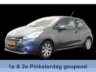 Peugeot 208 1.2 VTi Access Bak maakt geluid