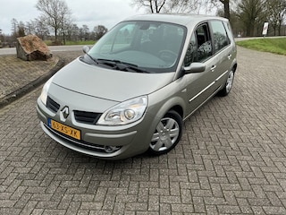 Renault Scénic 2.0-16V BUSINESS LINE