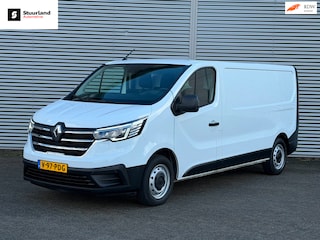 Renault Trafic 2.0 dCi 130pk L2H1 Airco/ Cruise/ Carplay/ Trekhaak/ PDC/ 3zits/
