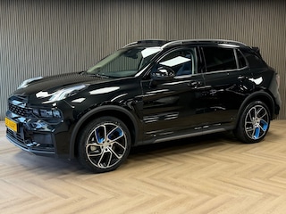 Lynk & Co 01 1.5 Plug in Hybride Black Edition PANODAK NAVIGATIE ACC 360CAM CARPLAY