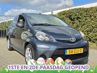 Toyota Aygo 1.0 VVT-i 5drs, NAP! Airco! Lm Velgen! Apk 12-2026! Zondag OPEN!
