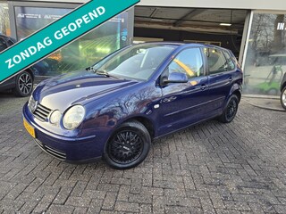 Volkswagen Polo 1.2-12V | NIEUWE APK | AIRCO | 12 MND GARANTIE | 4xNW BANDEN | ELEC RAMEN |