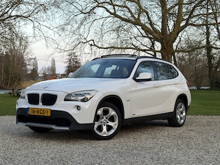 BMW X1 1.8i Automaat,Cruise,Pano,PDC,Navi,Trekhaak.