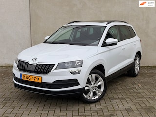 Skoda Karoq 1.5 TSI ACT DSG Pano Camera CarPlay 18'' Stoelverwarming Elektrische achterklep