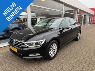Volkswagen Passat 1.6 TDI Comfortline | 1e eigenaar | Automaat | Navigatie | Cruise control | Elektrische ramen | Airco | Trekhaak | APK tot 04-04-2027 | NAP |