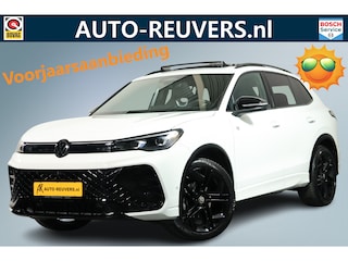 Volkswagen Tiguan 1.5 eTSI R-Line / Panorama / IQ drive / HUD / CarPlay
