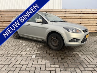 Ford Focus 1.8 Titanium Cruise / Clima / trekhaak