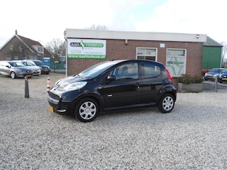 Peugeot 107 1.0-12V XS