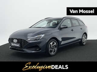Hyundai i30 Wagon 1.0 T-GDi Comfort | Achteruitrijcamera | Cruise Control | Parkeersensoren | Navigatie | Privacy Glass