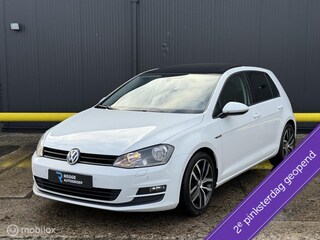 Volkswagen Golf 1.2 TSI CUP Edition PANORAMADAK