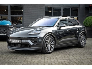 Porsche Macan 4 Electric Luchtvering | Pano.Dak | Head-Up | BOSE | Sport Chrono | 21"