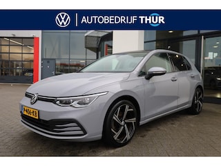 Volkswagen Golf 1.0 eTSI Life 110PK / 80kW DSG, IQ Matrix LED, achteruitrijcamera, panoramadak, 18" LMV, travel assist, 3 zone climatronic, licht en regen sensor, privacy glas, adaptive cruise control