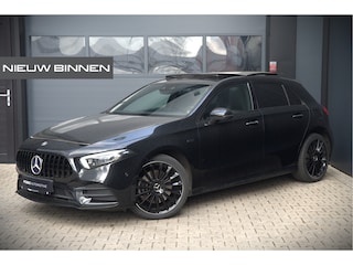 Mercedes-Benz A-klasse 250 e Business Solution AMG Limited | Panoramadak | Stoelverwarming | Memory Seats | Keyless | Ambiance Verlichting | Apple Carplay | Camera | Cruise Control |