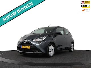 Toyota Aygo 1.0 VVT-i x-play - Camera/Carplay/Airco/Blue tooth