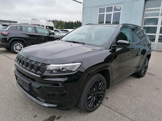 Jeep Compass 1.5T e-Hybrid High Altitude Stuur en stoelverwarming.
