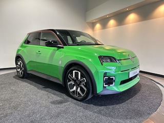 Renault 5 comfort range techno 52 kWh Auto van het jaar | uit voorraad leverbaar | 400 km actieradius