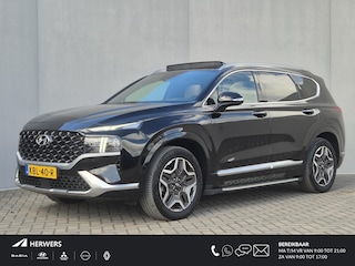 Hyundai Santa Fe 1.6 T-GDI PHEV Premium Plus Sky Automaat 5P. / Fabrieksgarantie tot 11-2027 / Trekhaak afneembaar / Dealer onderhouden / Trekgewicht 1.350 kg / head-up display / Panorama schuifdak / Stuur-, stoel- en achterbankverwarming / Apple Carplay Android / Rondomzicht camera /
