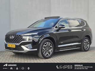 Hyundai Santa Fe 1.6 T-GDI PHEV Premium Plus Sky Automaat 5P. / Fabrieksgarantie tot 11-2027 / Trekhaak afneembaar / Dealer onderhouden / Trekgewicht 1.350 kg / head-up display / Panorama schuifdak / Stuur-, stoel- en achterbankverwarming / Apple Carplay Android / Rondomzicht camera /