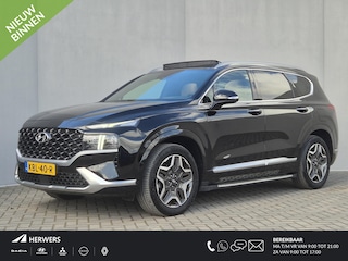 Hyundai Santa Fe 1.6 T-GDI PHEV Premium Plus Sky Automaat 5P. / Fabrieksgarantie tot 11-2027 / Trekhaak afneembaar / Dealer onderhouden / Trekgewicht 1.350 kg / head-up display / Panorama schuifdak / Stuur-, stoel- en achterbankverwarming / Apple Carplay Android / Rondomzicht camera /