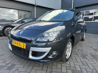 Renault Scénic 1.6 16V met trekhaak, nieuwe APK! 1e eigenaar!