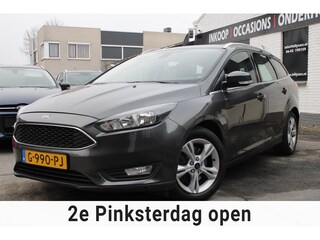 Ford Focus Wagon 1.5 Titanium | Airco | Parkeersensoren / Elec ramen | Trekhaak