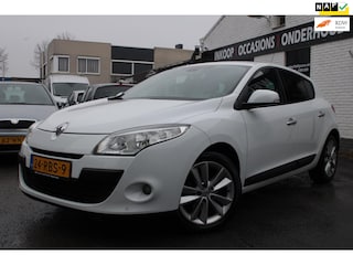 Renault Mégane 1.4 TCe Dynamique | Airco | Cruise Control | Navi | Parkeersensoren | Elec ramen| Keyless