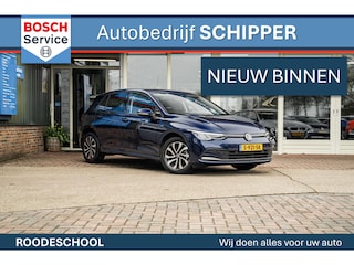 Volkswagen Golf 1.0 eTSI Life Business