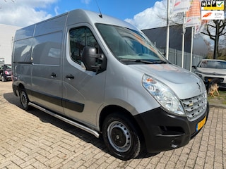 Renault Master T35 2.3 dCi L2H2 Eco DC automaat, airco, cruise control, trekhaak 2 x schuifdeur, navigatie, rijd perfect nwe apk