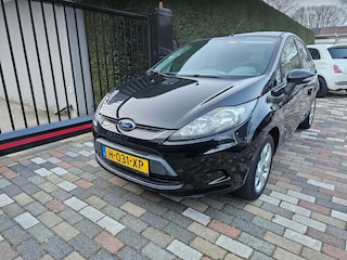 Ford Fiesta 1.25 Trend 2011 Airco 5 Deurs Lm Velgen
