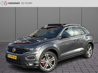Volkswagen T-Roc 1.5 TSI Sport Business R-line | BTW | Vitrual | Pano | Trekhaak | Carplay | Navi