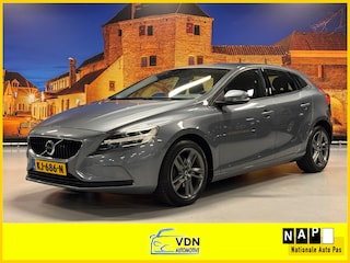 Volvo V40 2.0 D2 Kinetic Navi Clima LED PDC Trekhaak Half Leer