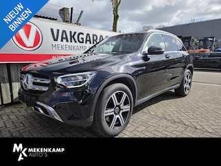Mercedes-Benz GLC 300e 4MATIC 19"/Trekhaak/Dodehoek/Rijstrooksensor/Sfeerverlichting/Apple Carplay & Android Auto/Stoelverwarming/Elektrische klep