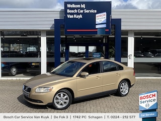 Volvo S40 1.8 Edition II / NL-Auto / Dealer-Onderhouden! / 2e-Eigenaar / Open-Panodak / Cruise-Control / Stoelverwarming / Climate-Control / PDC-Achter / 17'' LMV / ENZ.