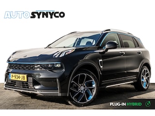 Lynk & Co 01 1.5 Plug-in Hybrid 262 Pk | Panoramadak I Adapt. Cruise | 20 inch LMV | Keyless | Camera