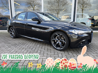 Alfa Romeo Giulia 2.2 Eco Business 19 inch / Akrapovic / Airco / Cruise / nav