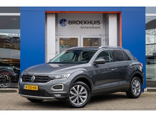 Volkswagen T-Roc 1.5 TSI Style | Achteruitrijcamera | Trekhaak | AppleCarplay/Androidauto | adaptief Cruise control | Parkeersensor voor en achter | Stoelverwarming | | Achteruitrijcamera | Cruise control adaptief | Multimedia-voorbereiding