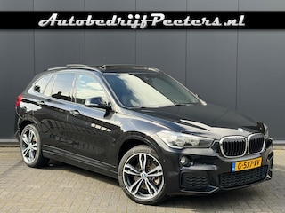 BMW X1 xDrive20i M Sport Pano HUD Leder LED ACC File-assistent Trekhaak