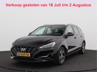 Hyundai i30 Wagon 1.5 T-GDi MHEV Premium/ lage km/ compleet!