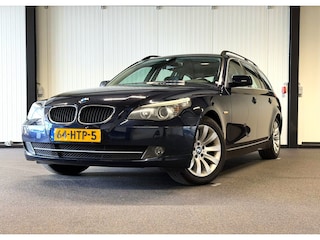 BMW 5-serie Touring 520i Business Line|M-SPORT|LEDER|NAVI|TREKHAAK|XENON
