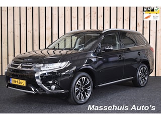 Mitsubishi Outlander 2.0 PHEV Executive Edition Trekhaak 4WD 147dkm Camera Navi Clima Cruise PDC Xenon Nwe APK