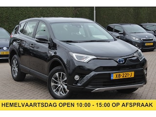 Toyota RAV4 2.5 Hybrid Dynamic / Camera / Navigatie / Cruise Control / 2e Eigenaar / Compleet dealer onderhouden